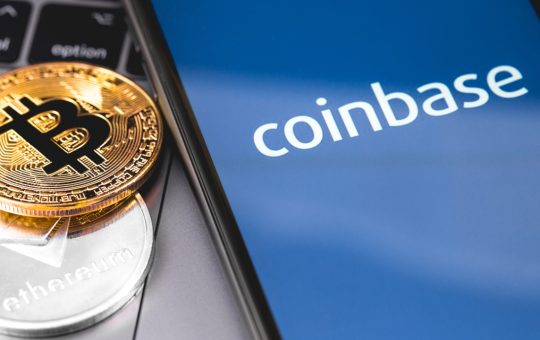 Coinbase, Executives, Investors Hit With Lawsuit Over Nasdaq Listing