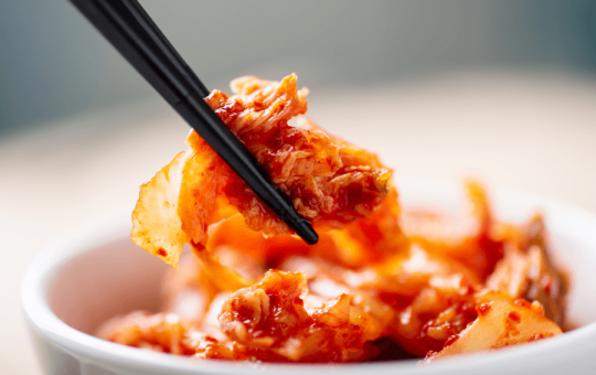 Kimchi ‘Bonus’ Is Back as Korean ‘Ant’ Investors Return to the Market