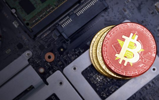 Demand for Crypto Mining Rigs in Vietnam Rises With Bitcoin Prices, Report Reveals