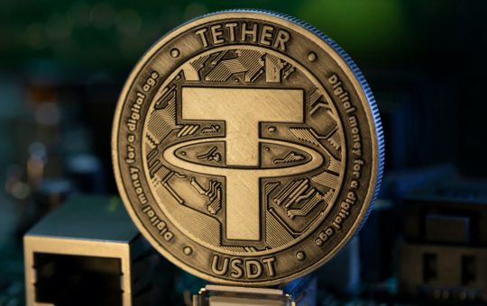 Stablecoin Whale Domination — Tether Addresses Valued at $1M Own More Than 80% of USDT Supply