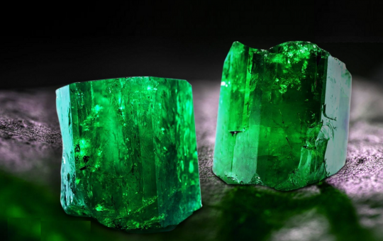 Blockchain Gems: Natural Emeralds Come With Smart Contracts