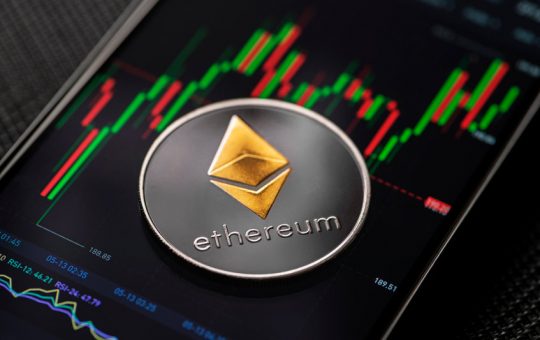 Top analyst says ETH price could drop to $2,600