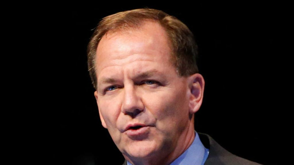 Billionaire Paul Tudor Jones Expects Bright Future for Crypto — Says 'It's Hard Not to Want to Be Long Crypto'