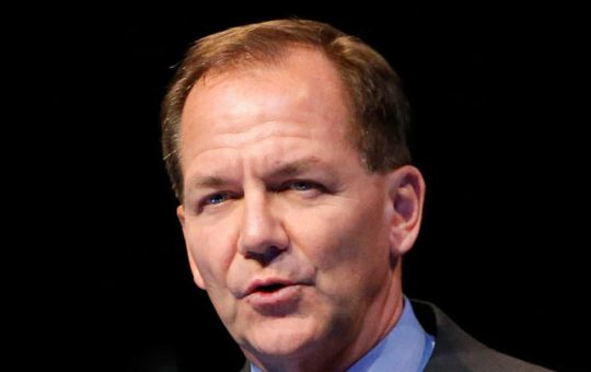 Billionaire Paul Tudor Jones Expects Bright Future for Crypto — Says 'It's Hard Not to Want to Be Long Crypto'