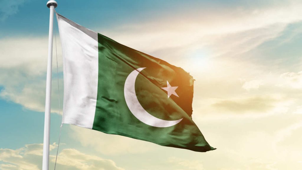 Pakistan Forms Committees to Decide Whether Crypto Should Be Banned in the Country