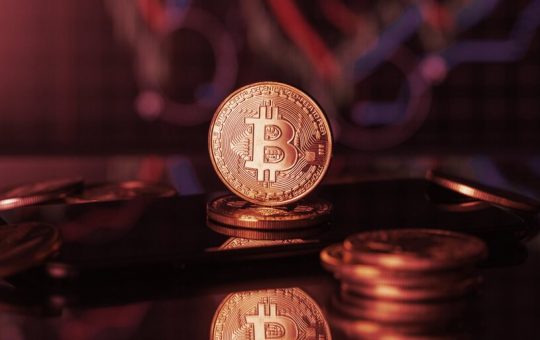 Bitcoin Funds Saw $453M in Outflows Last Week: CoinShares