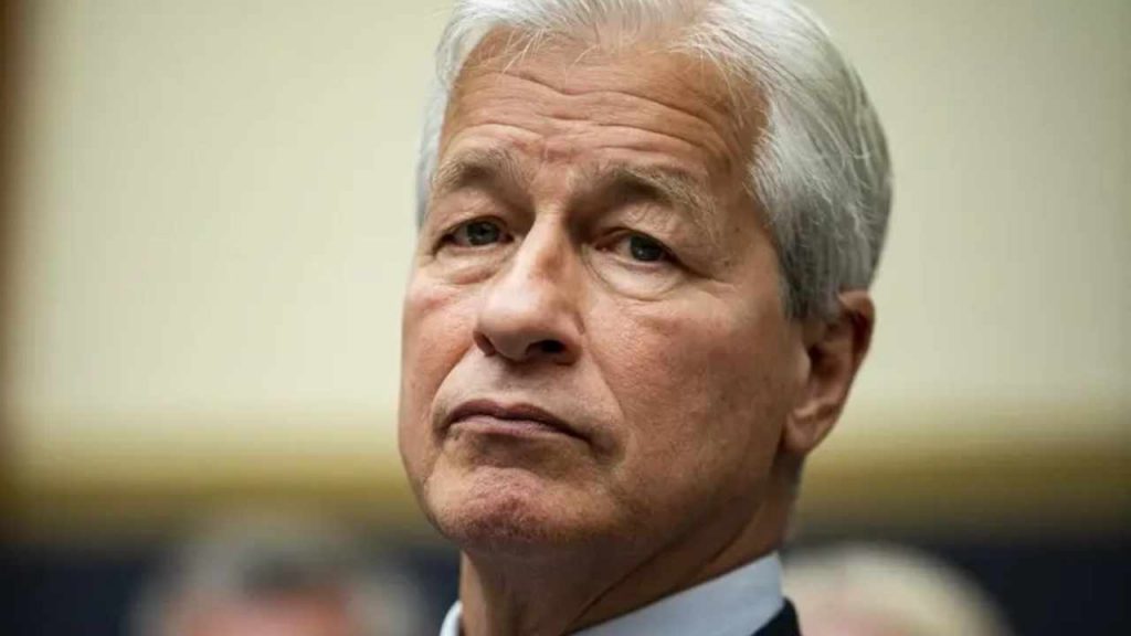 JPMorgan CEO Jamie Dimon Tells Congress Crypto Tokens Like Bitcoin Are 'Decentralized Ponzi Schemes'