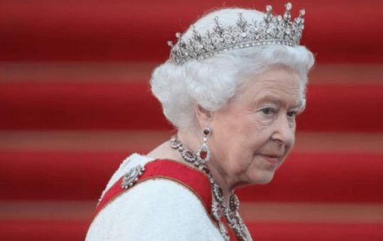 Multiple Queen Elizabeth Memecoins Popped Hours After Her Passing