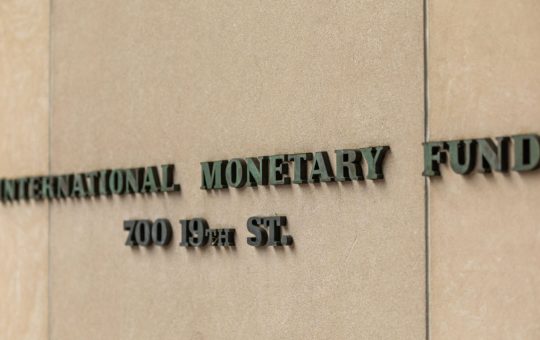 IMF international Monetary Fund crypto contagion risks