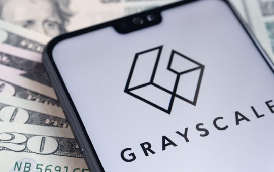 Grayscale Is Sending Bitcoin to Coinbase in $500 Million Clips—Here’s Why