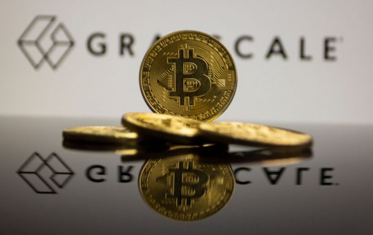 Is Grayscale Done Selling Bitcoin? Withdrawals Drop by Over Half to $200 Million