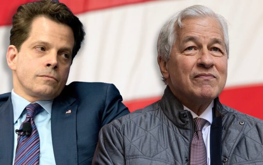 Scaramucci Touts Bitcoin Alongside Gold, Counters Jamie Dimon on Risk