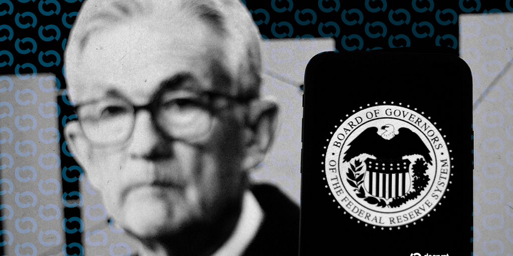 Bitcoin Wavers After Trump Says He's 'Not Planning' to Fire Fed Chair
